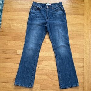 CAbi 5th Avenue High Rise Flare Jeans 6